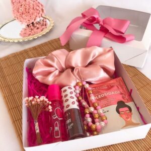 Gift hamper
